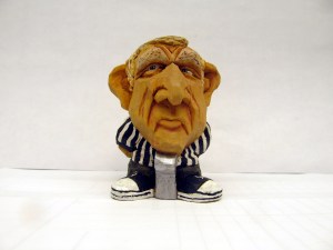 Referee Glen Beere Miniature